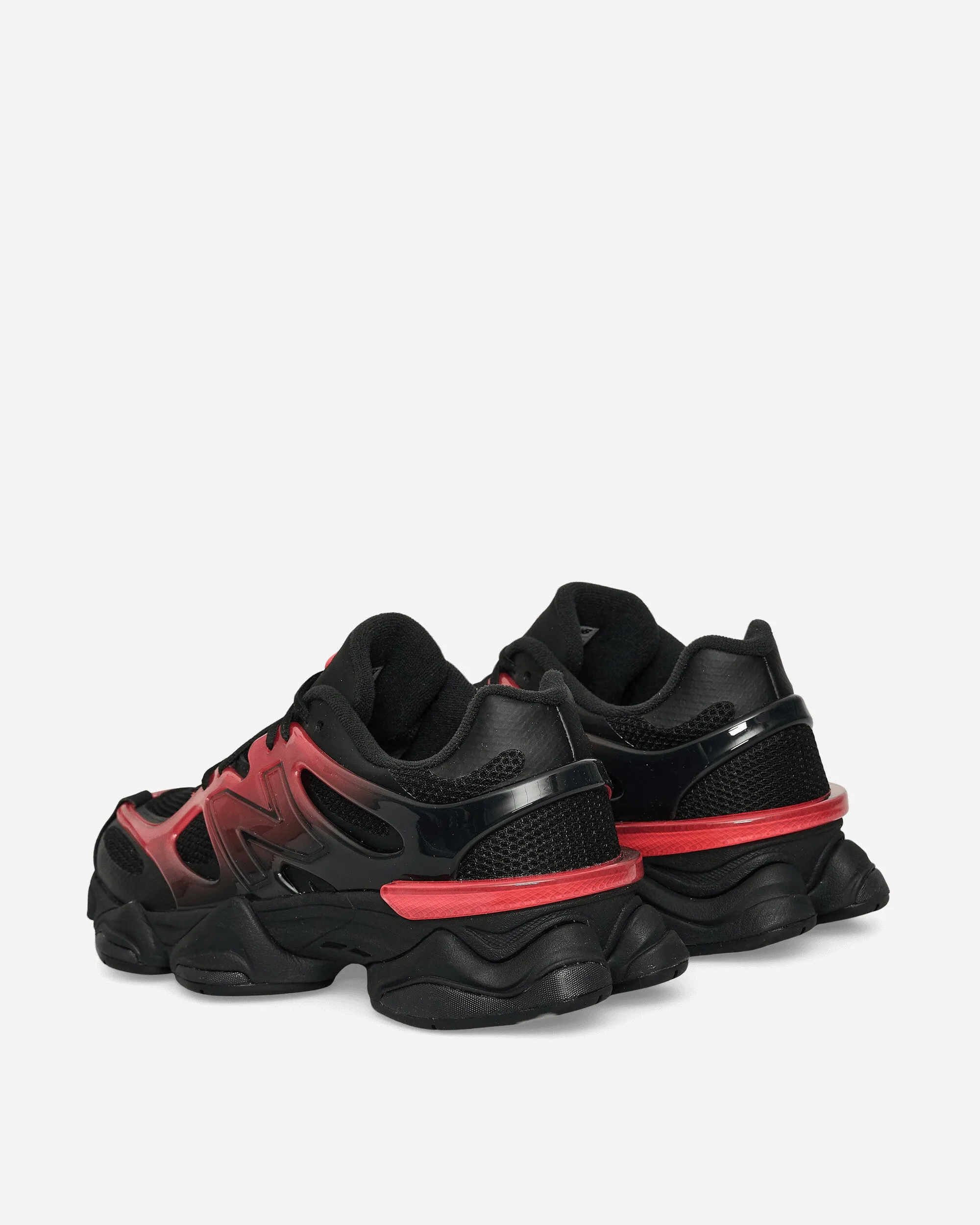 9060 Sneakers Blast Red / Black