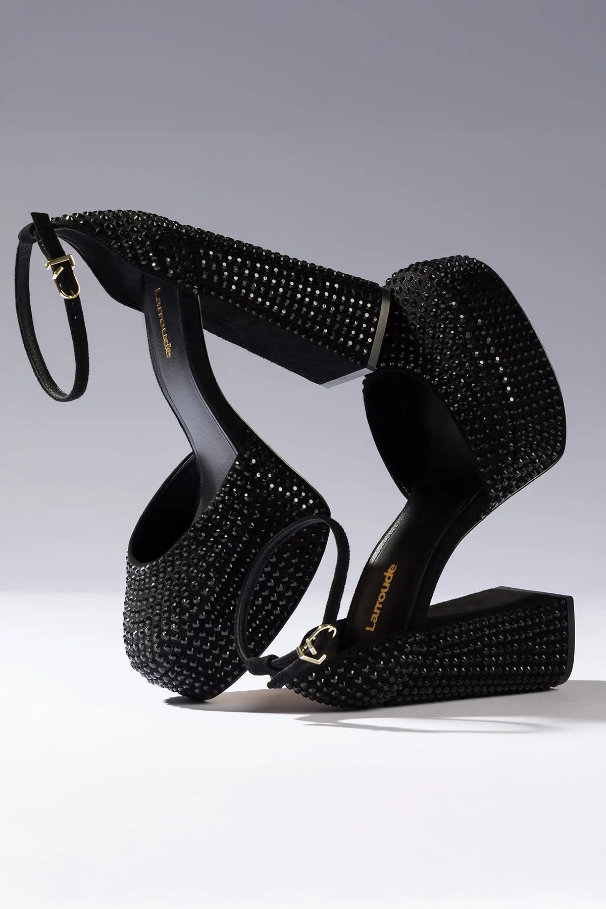 Ari Crystal Pump In Monochrome Black Suede
