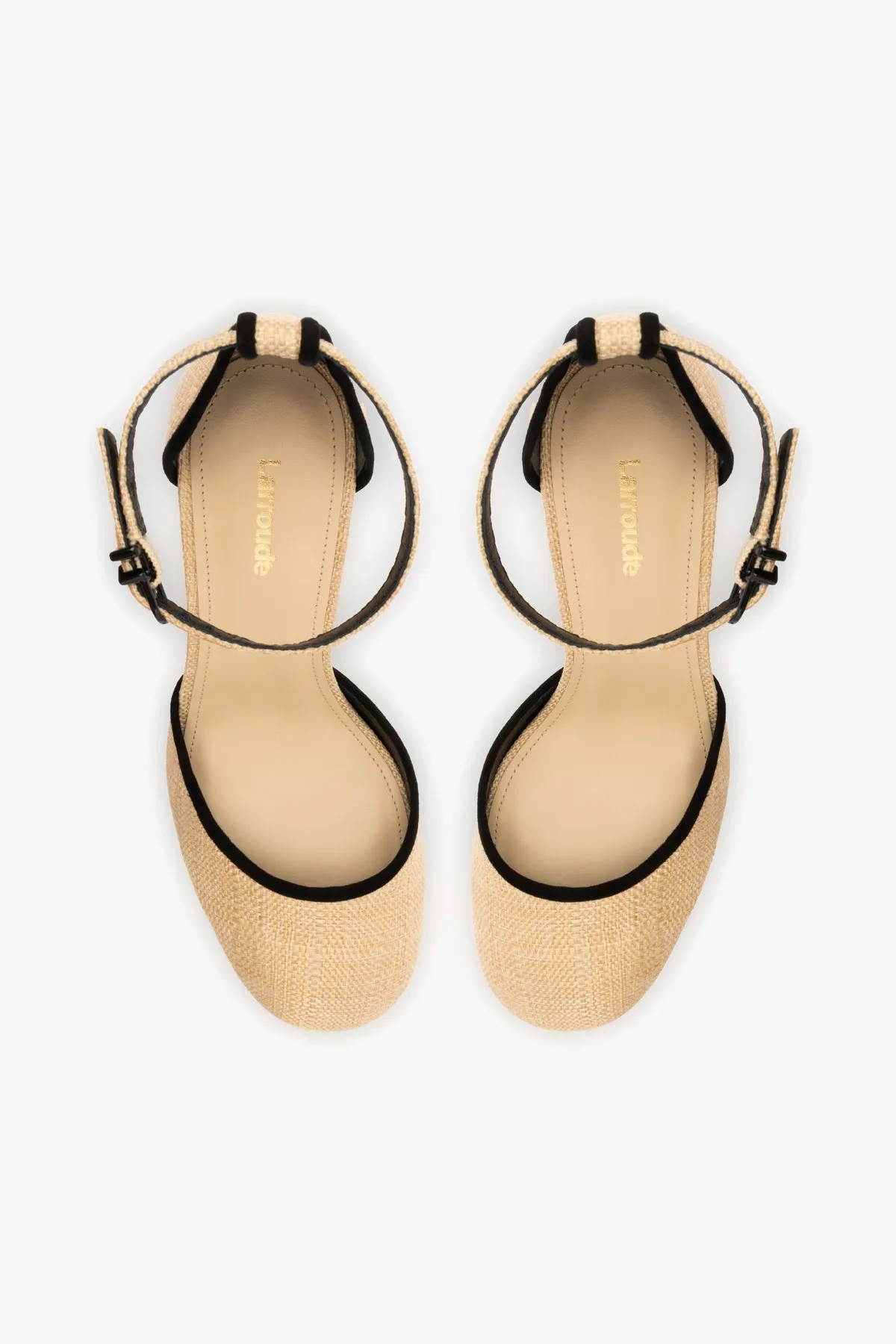 Ari Pump In Beige Raffia and Black Trimming