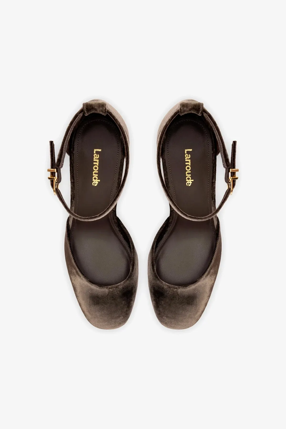 Ari Pump In Expresso Velvet