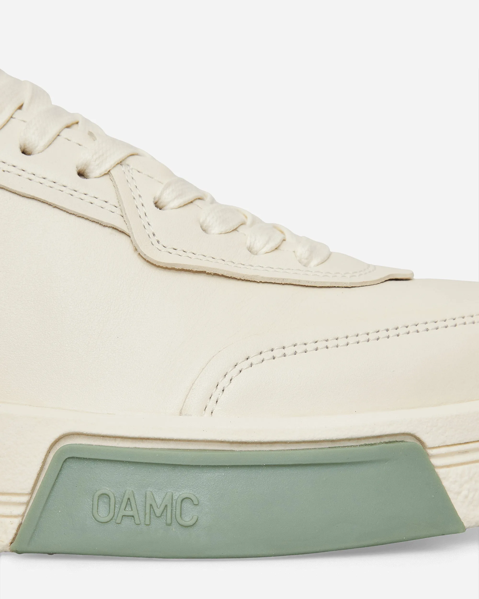 Cosmo Sneakers White