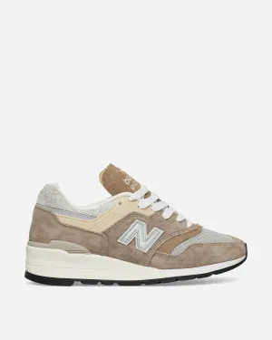 Made in USA 997 Sneakers Light Mushroom / Mirage Gray