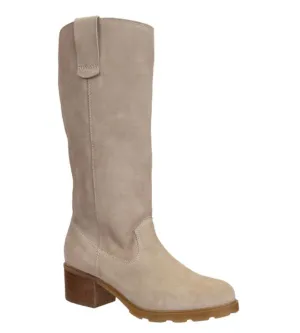 Preloved Women's Tallow Boots In Beige