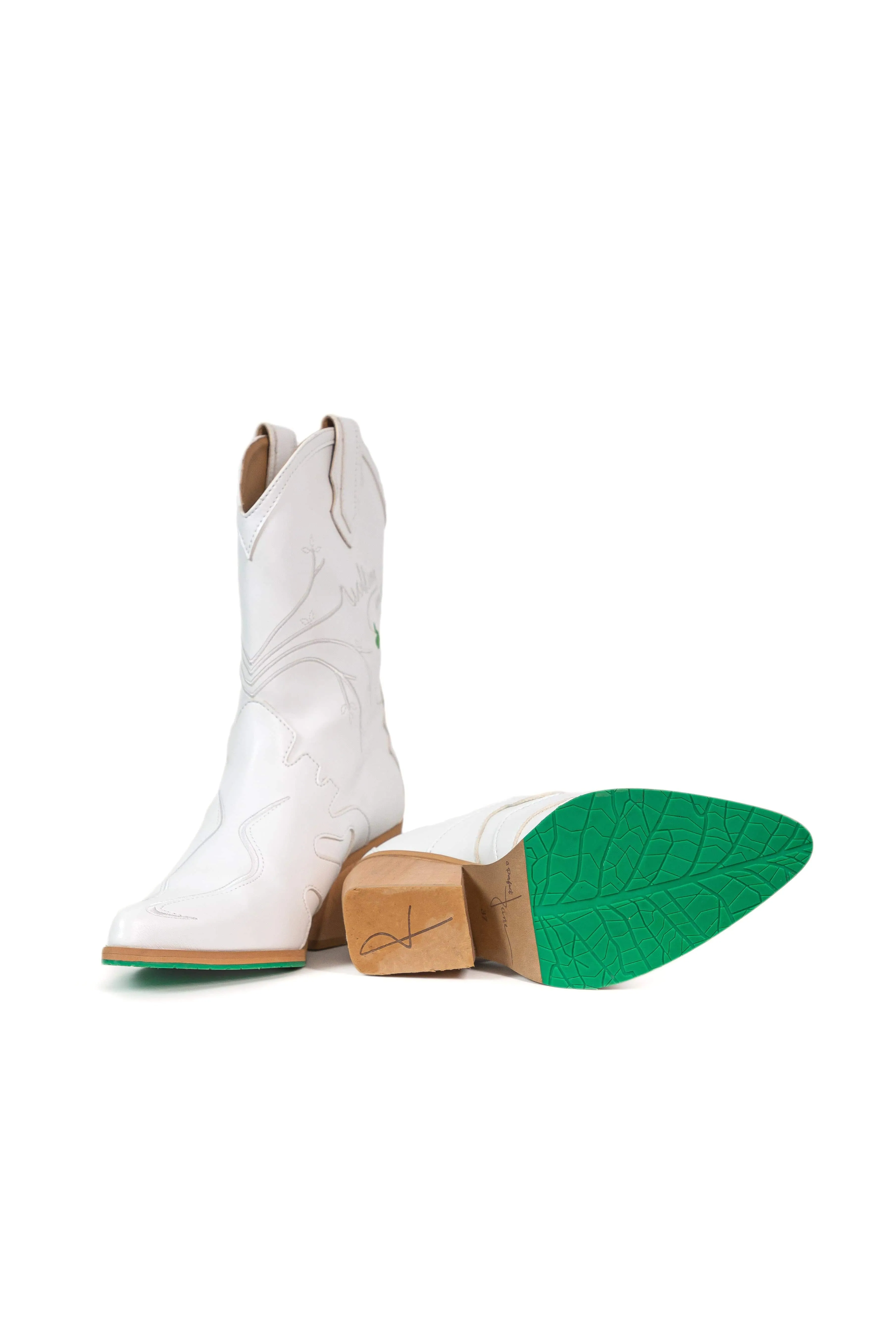 Sofie Vegan Apple Leather Cowboy Boots | White