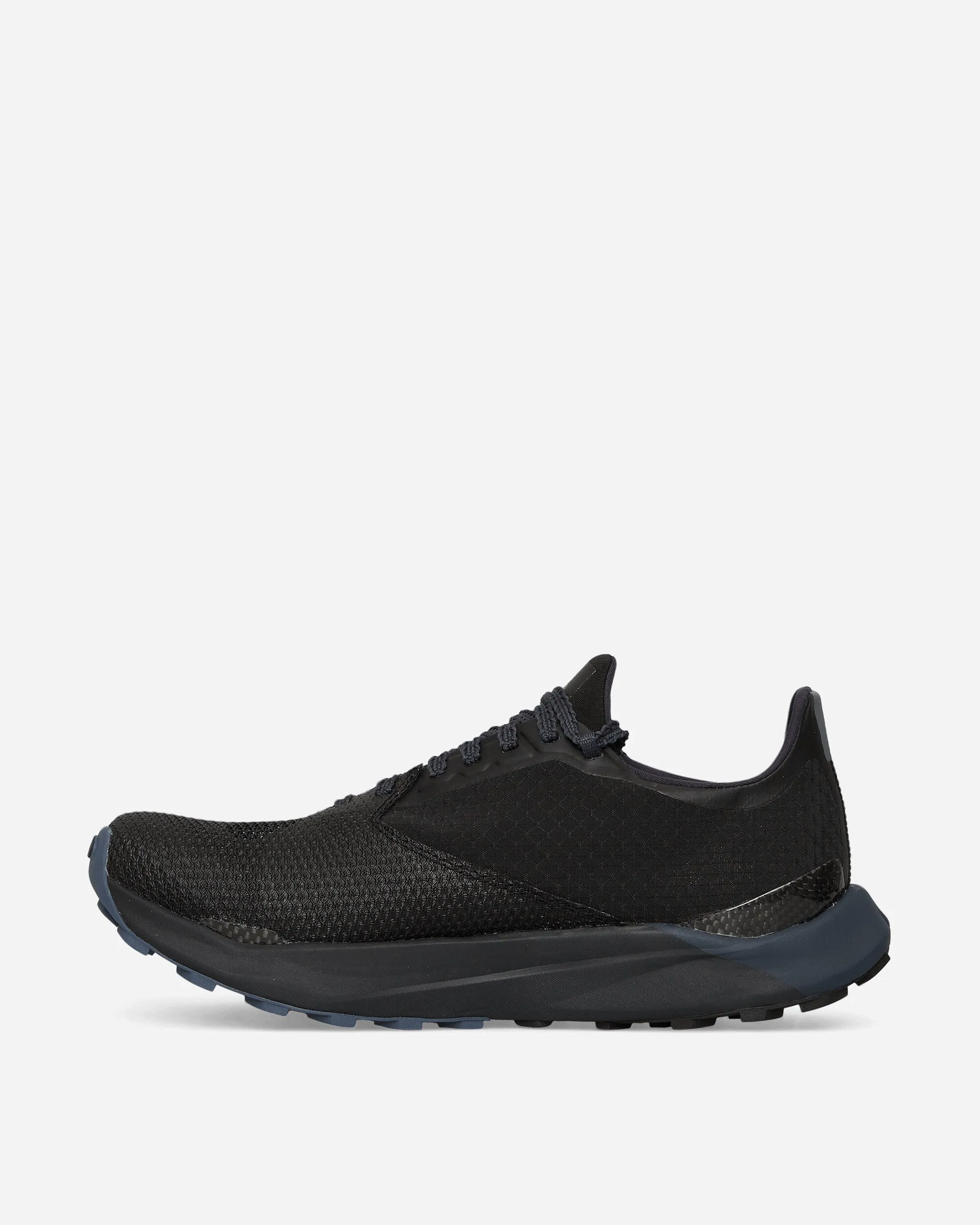 UNDERCOVER Soukuu Vectiv Sky Sneakers Black