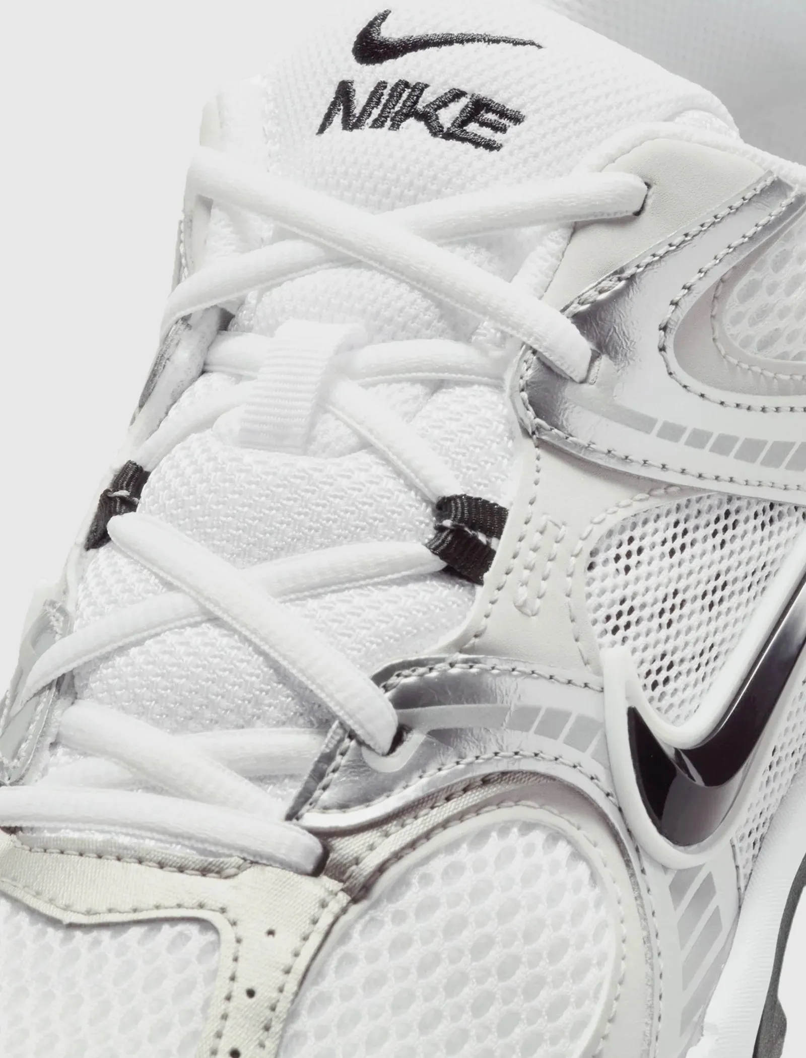 V5 RNR "WHITE/ VAST GREY"
