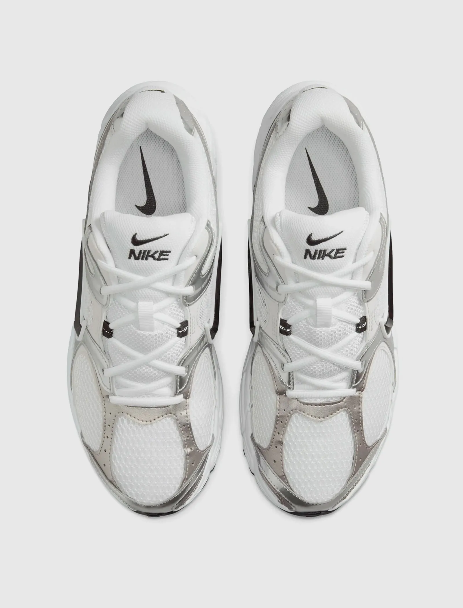 V5 RNR "WHITE/ VAST GREY"