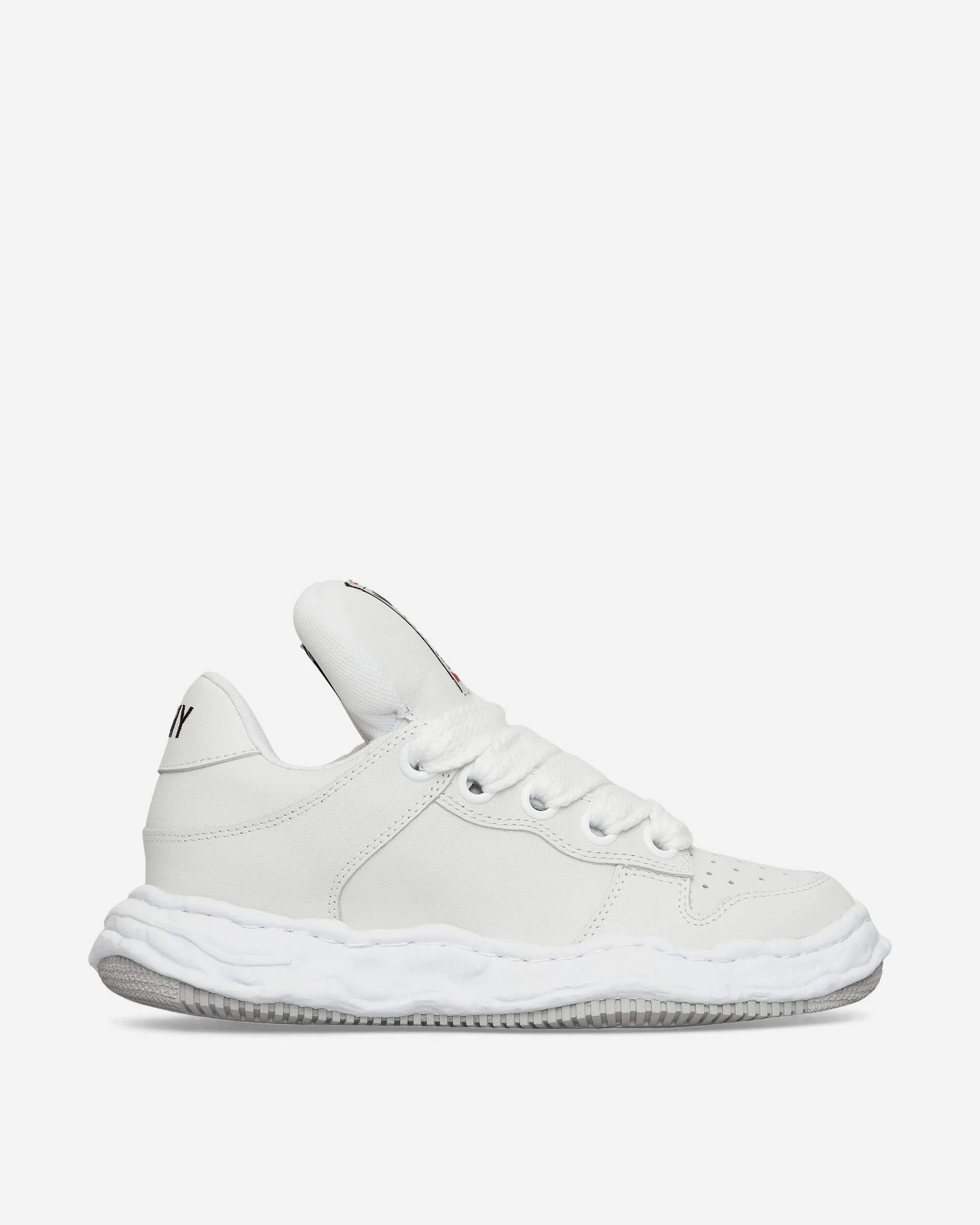 Wayne Puffer OG Sole Leather Low Sneakers White