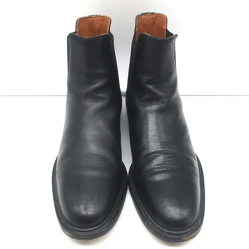 Woman by Common Projects Chelsea Boots Black Leather Size 38 Flat Ankle Boots