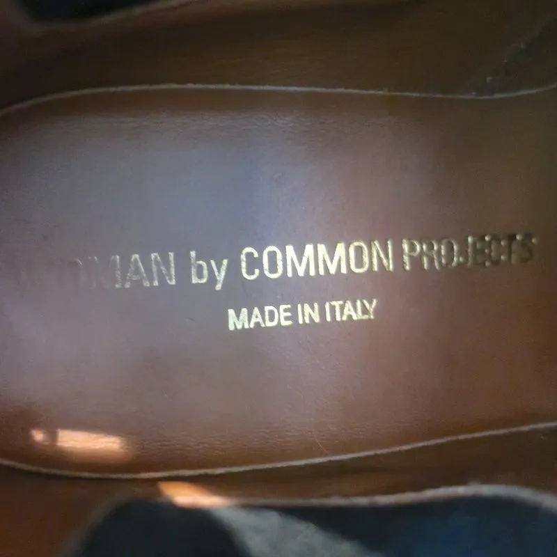 Woman by Common Projects Chelsea Boots Black Leather Size 38 Flat Ankle Boots