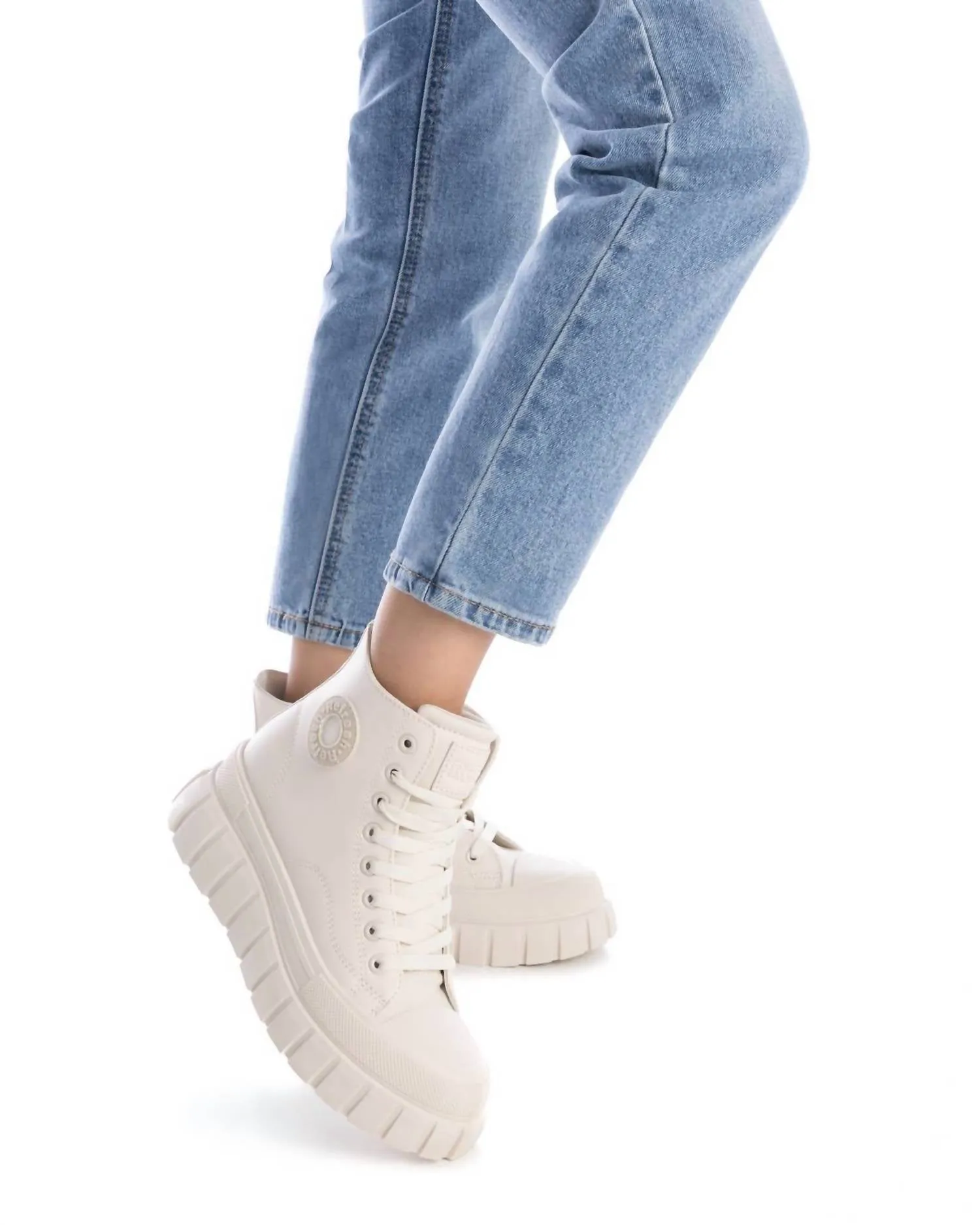Women's Casual High Top Sneakers In Beige