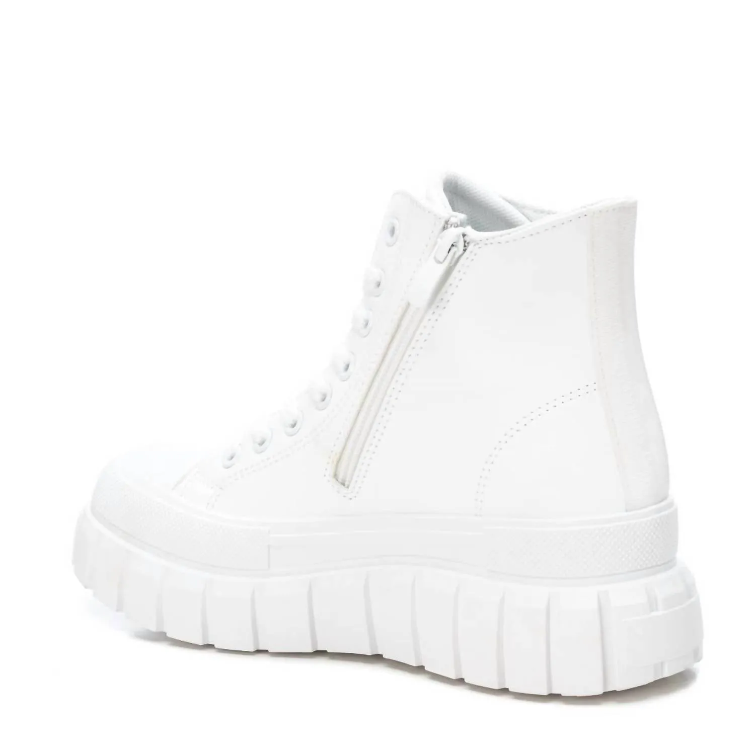 Women's Casual High Top Sneakers In White