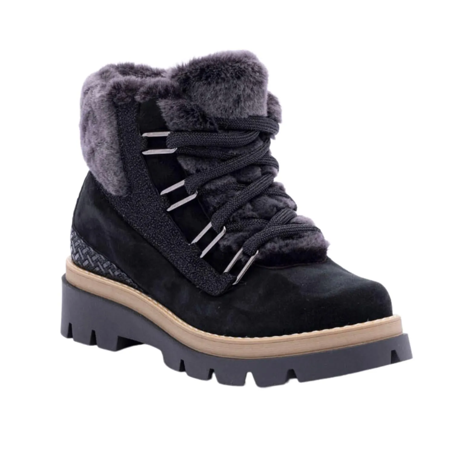 Women's Clara Shearling Boot In Black