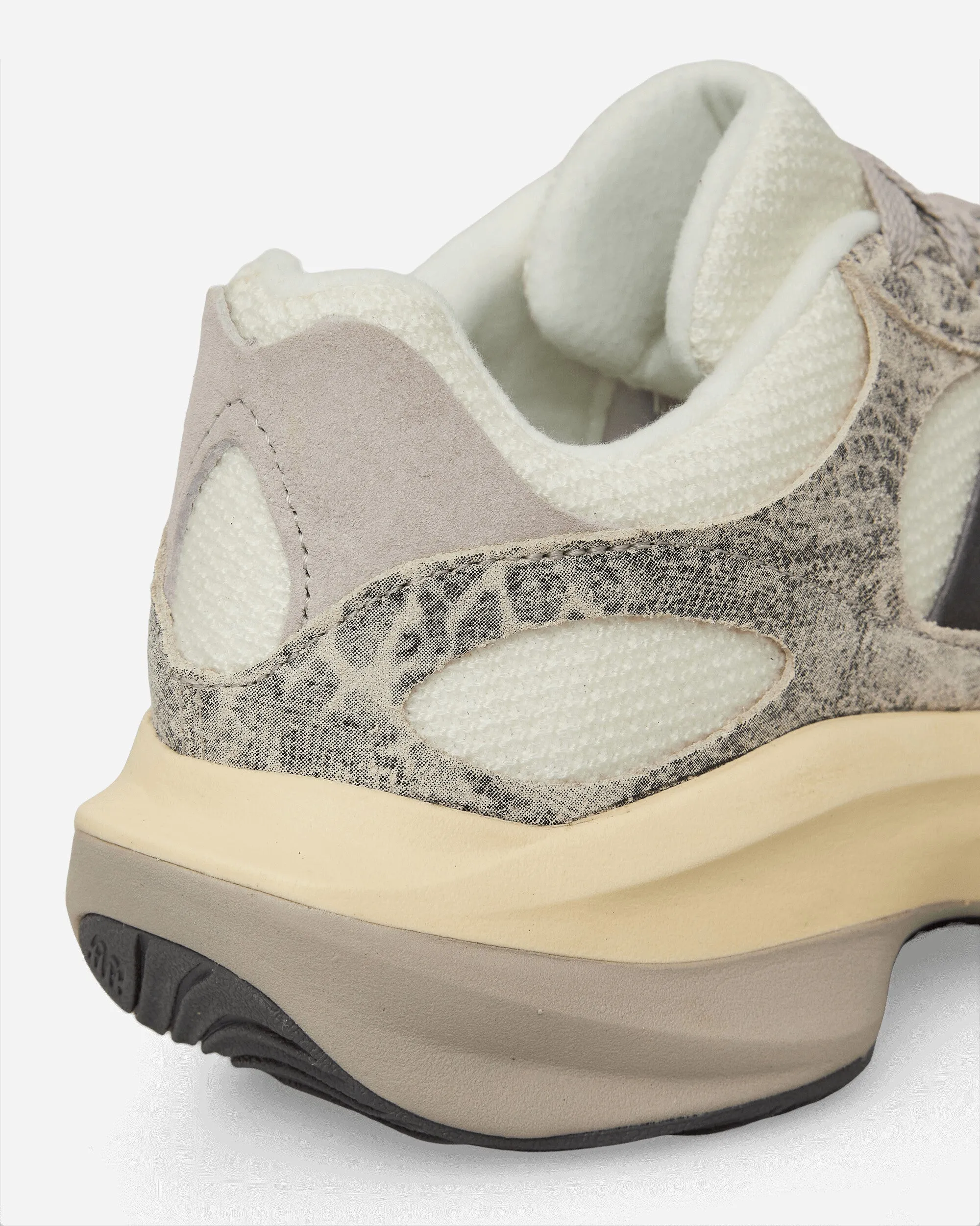 WRPD Runner Sneakers Sea Salt / Moonrock / Calcium